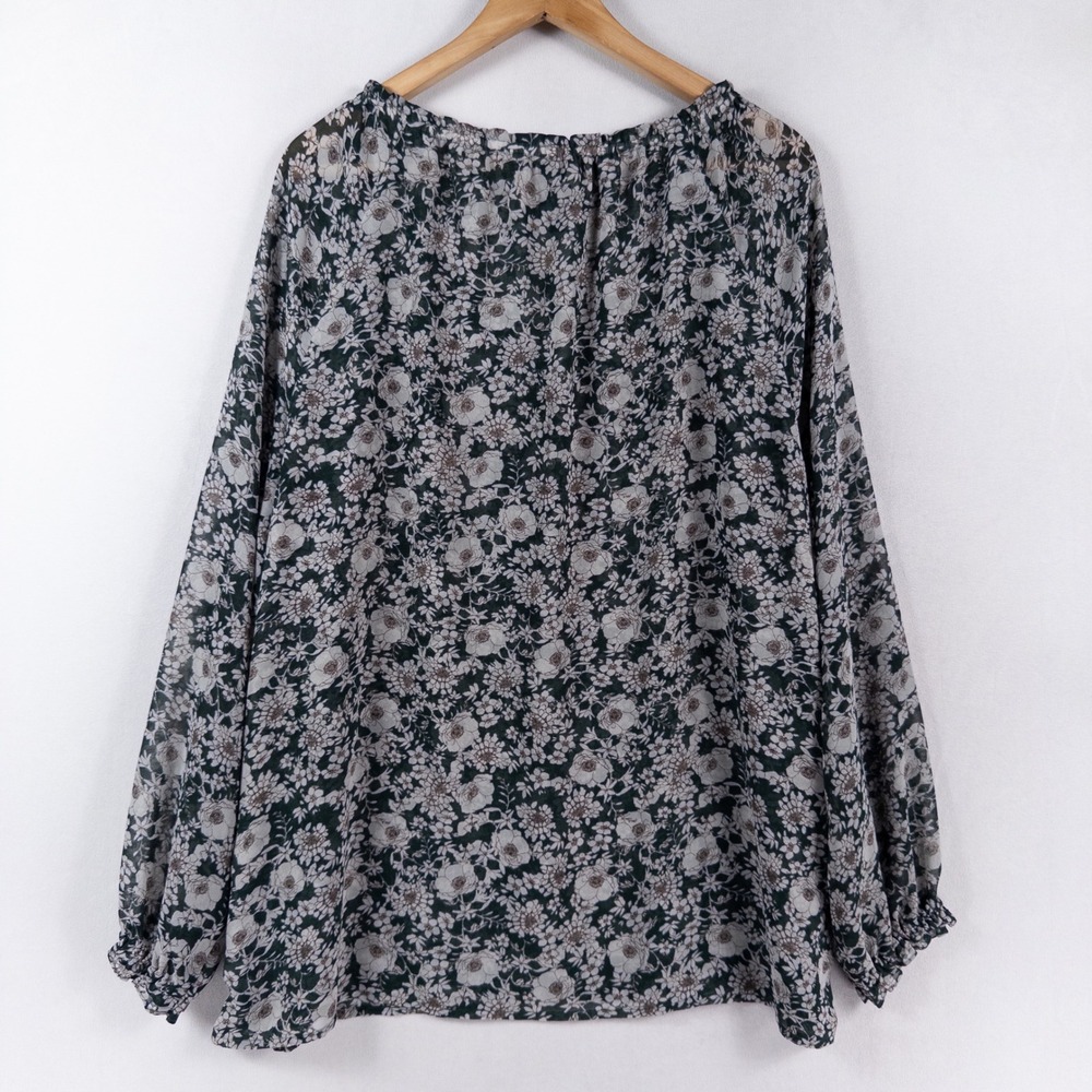 CAbi Bianca Floral Top Large Green Pullover Peasant Fairy Cottage Coastal Boho - Picture 3 of 9